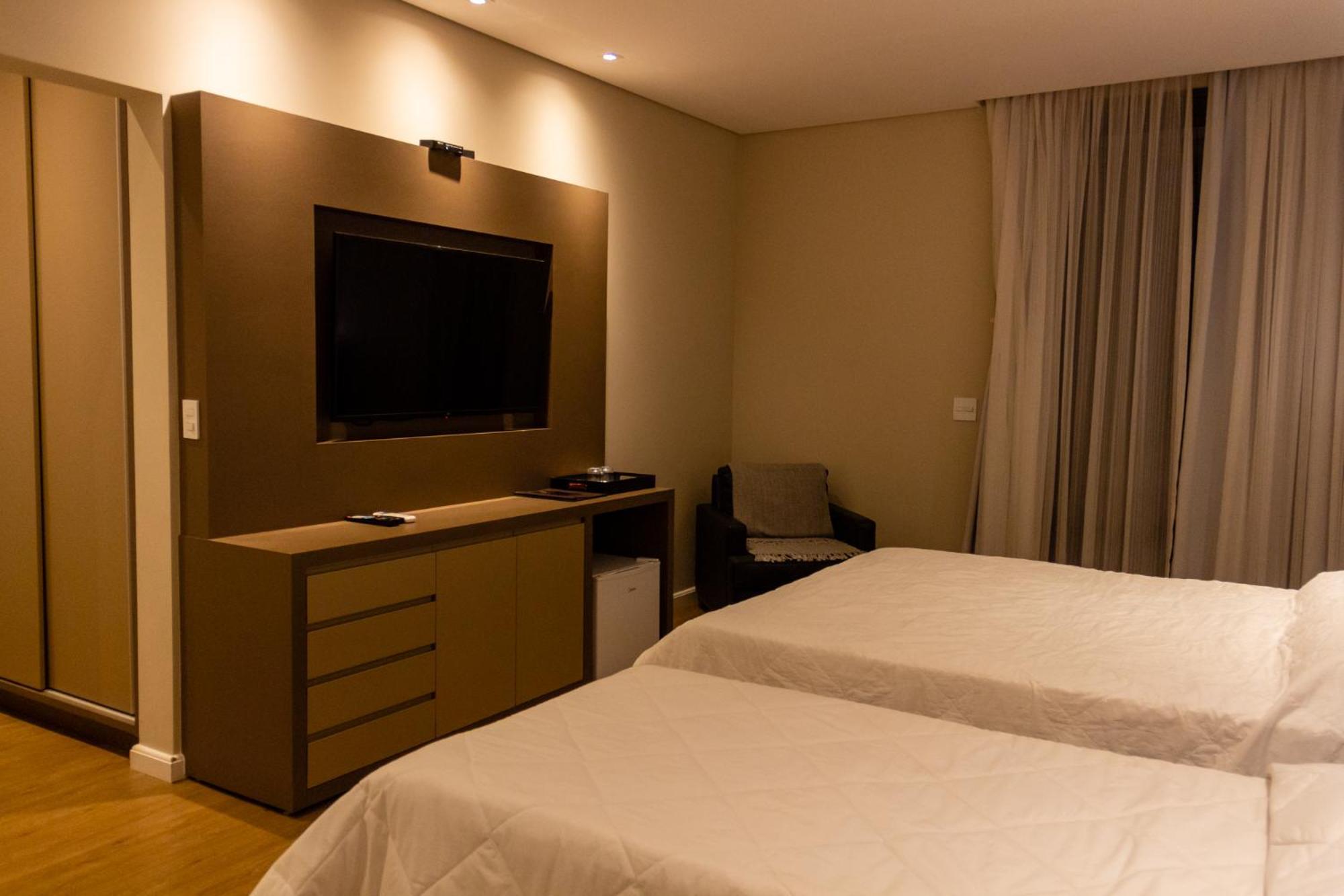 Capitanias Hotel Águas de Lindóia Zewnętrze zdjęcie
